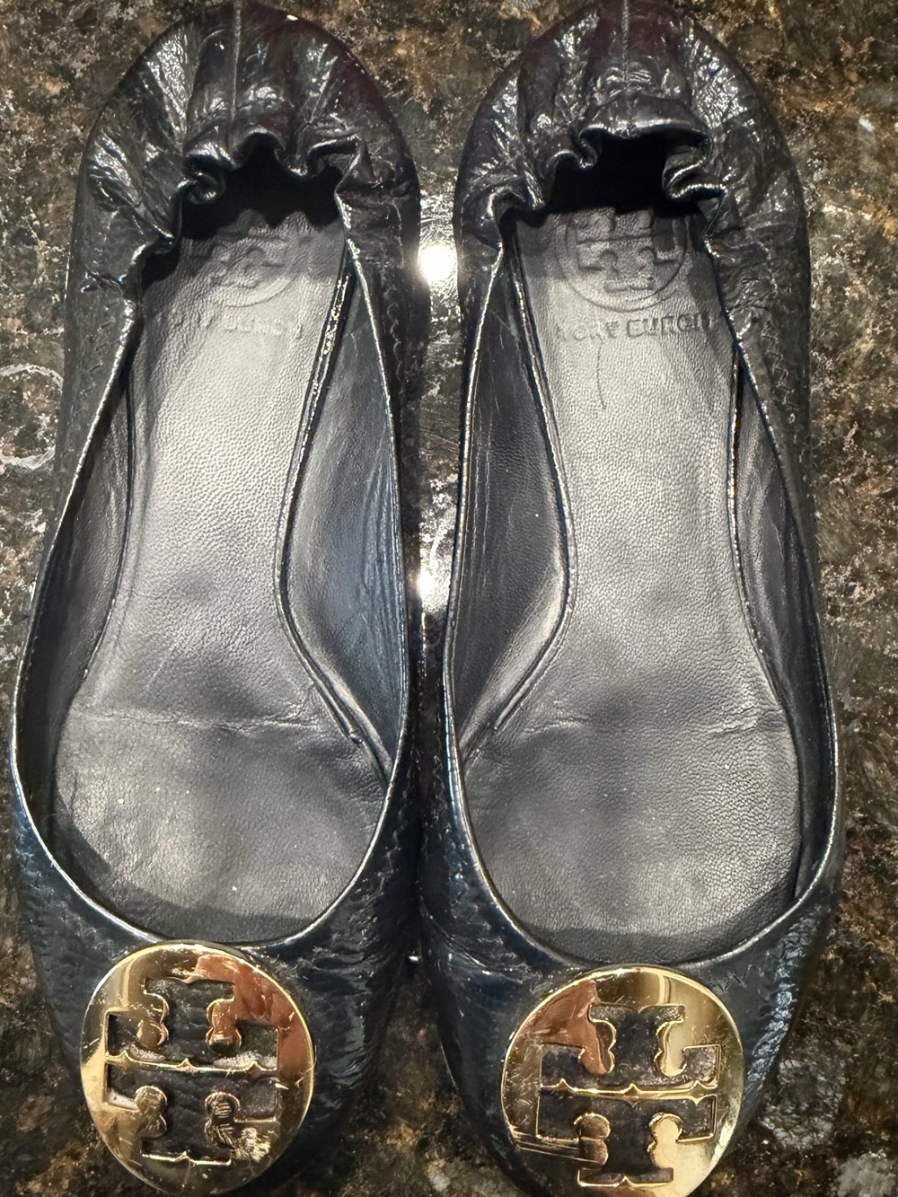 Tory Burch Reva Travel Black Leather Ballet Flats with Gold Logo Disc- 6
